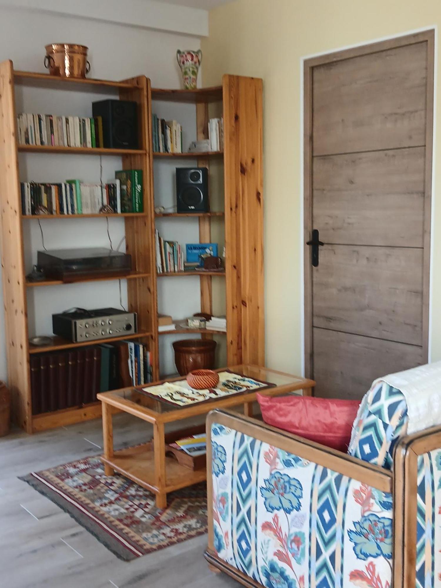 Les Trois Salazes Bed and Breakfast Καμπραί Εξωτερικό φωτογραφία